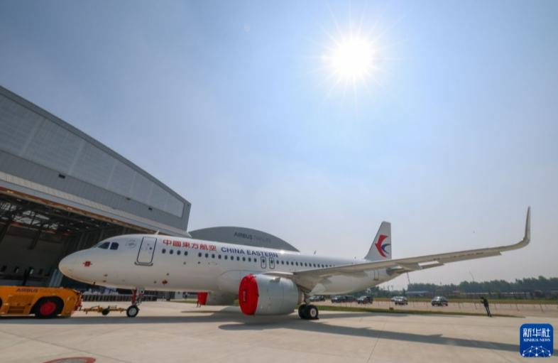 Airbus поставила первый самолет, собранный на новой линии окончательной сборки A320 в Китае