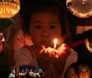 Китай почтил память погибших в результате землетрясения в Сычуань 3-минутным молчанием