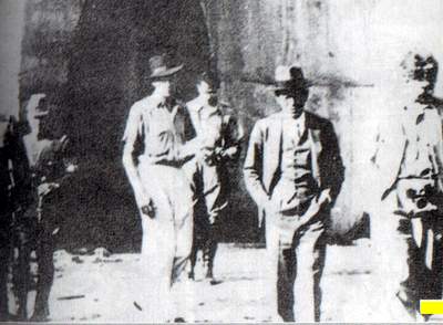 Иностранцы, оставшиеся в городе, во время Нанкинской резни.