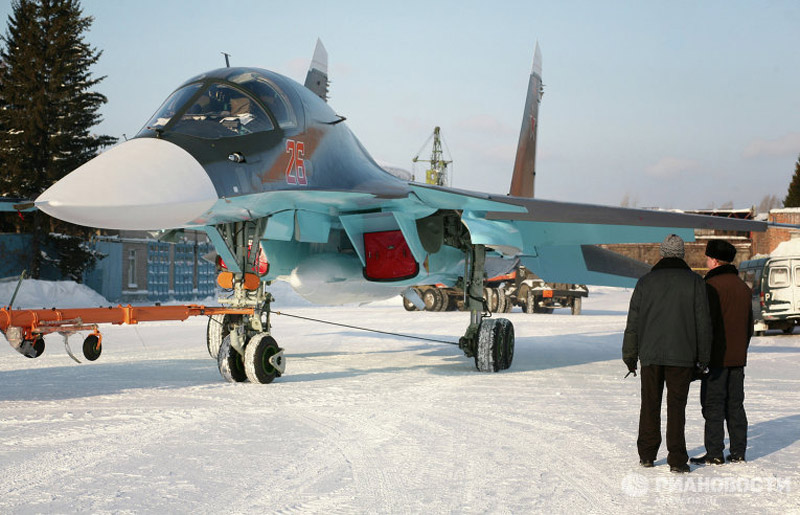 Су-34 может нести до 8 тонн различного вооружения.