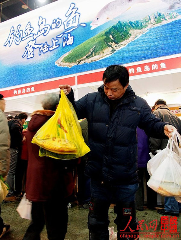 Свежая рыба из Дяоюйдао пользуется большим спросом на рынках Шанхая (11)
