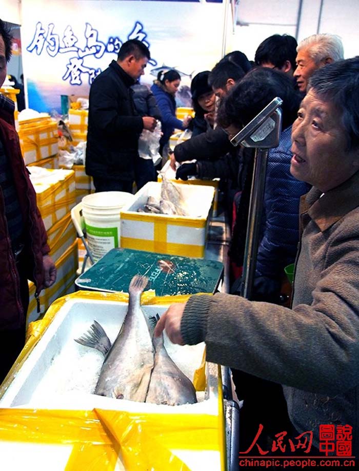 Свежая рыба из Дяоюйдао пользуется большим спросом на рынках Шанхая (6)
