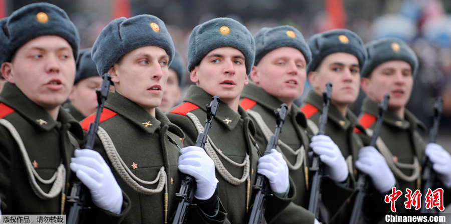 В России отмечается 70-я годовщина победы в Сталинградской битве