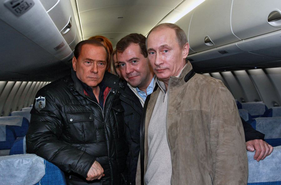 Фотосессия: Владимир Путин, мастер на все руки! (15)