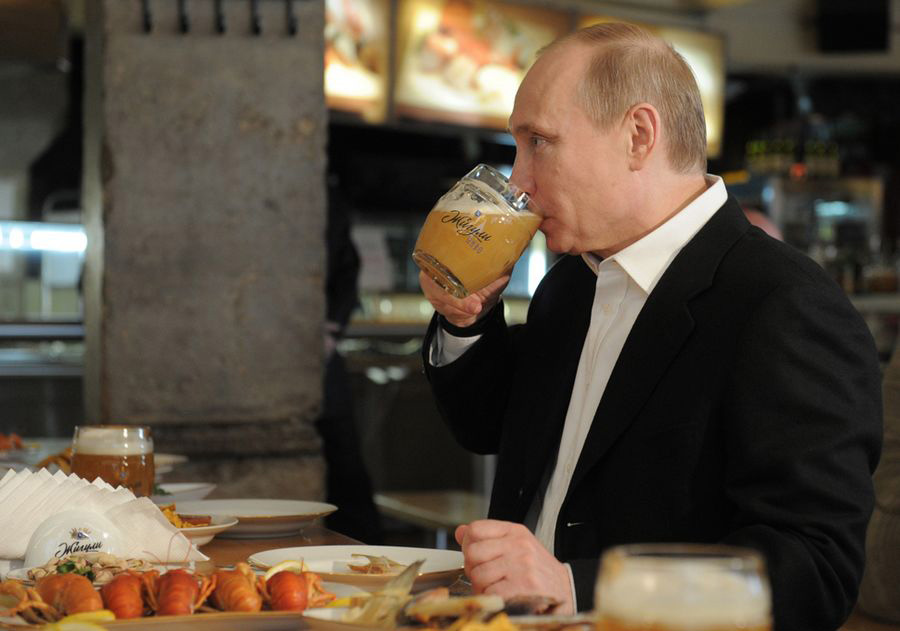 Фотосессия: Владимир Путин, мастер на все руки! (12)