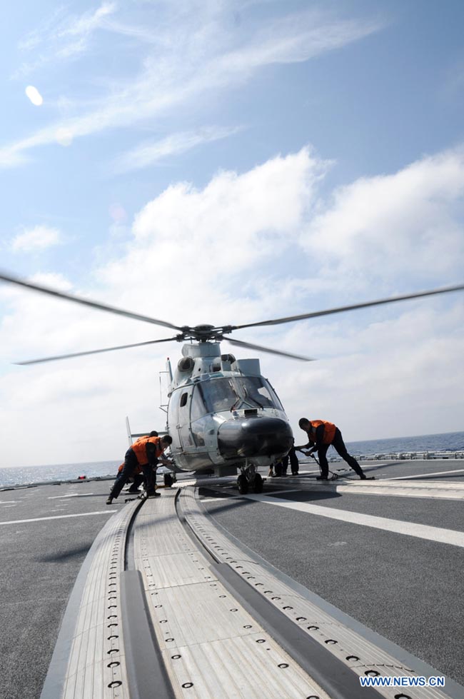 Отряд военных кораблей ВМС НОАК выполнил задачу по патрулированию и тренировке в акватории Южно-Китайского моря
