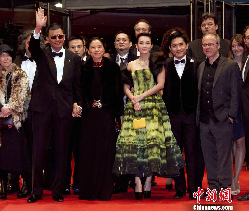 Чжан Цзыи и Лян Чаовэй на 63-м Берлинском кинофестивале (5)