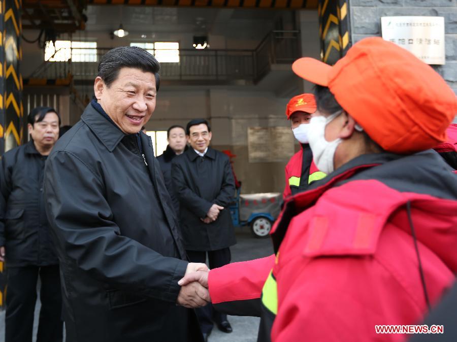 Си Цзиньпин поздравил рабочих и полицейских с наступающим праздником Весны (4)