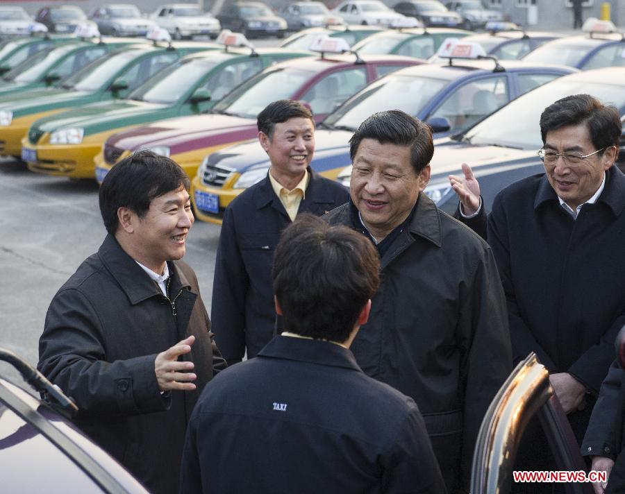 Си Цзиньпин поздравил рабочих и полицейских с наступающим праздником Весны (2)