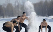 Тренировки бойцов спецназа в Синьцзяне