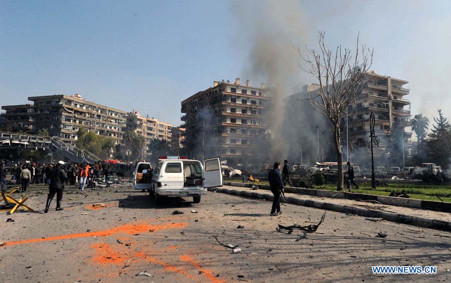 В Дамаске рядом со штаб-квартирой правящей партии "Баас" прогремел сильный взрыв (6)