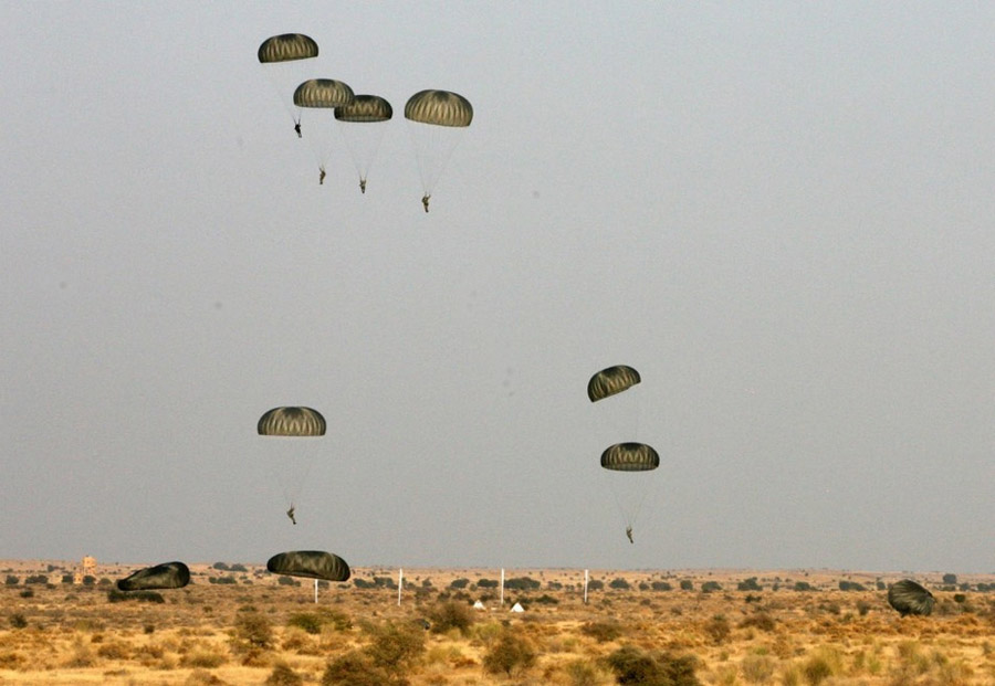 В Индии прошла репетиция самых масштабных учений  ВВС страны (9)