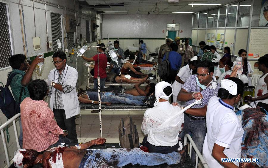 Количество жертв двойного взрыва на юге Индии увеличилось до 18 человек (2)