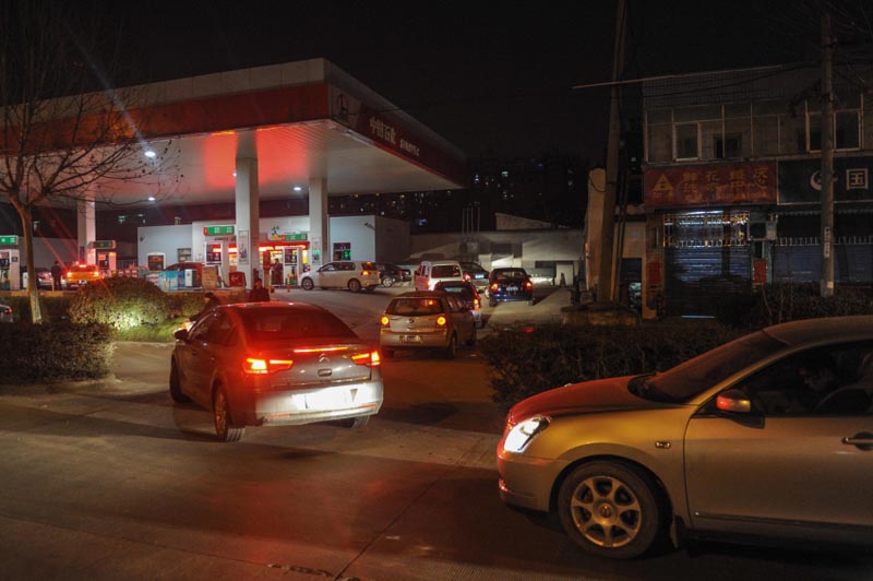 В Китае повышаются цены на бензин и дизельное топливо (7)