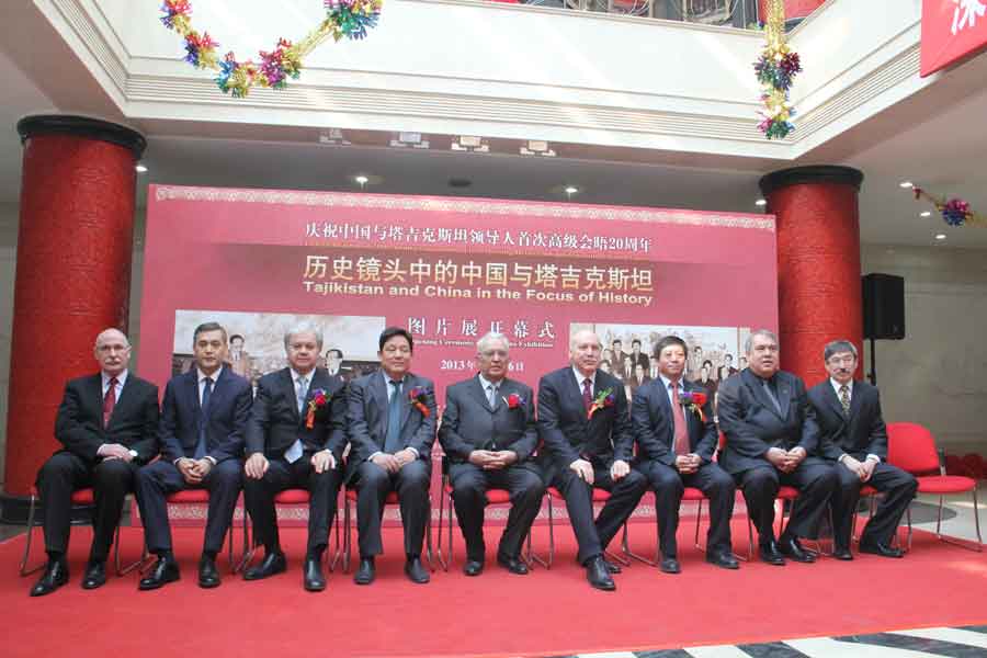 В Пекине открылась фотовыставка «Таджикистан и Китай в объективе истории» (5)