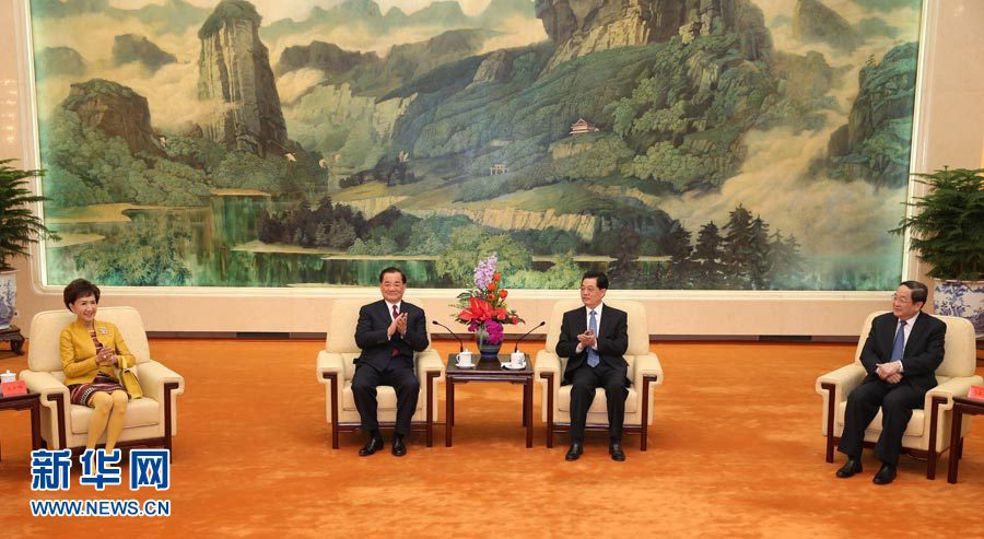 Встреча Ху Цзиньтао с почетным председателем партии Гоминьдан Лянь Чжанем (2)