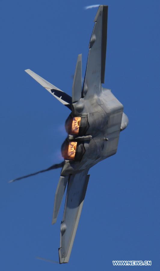 Истребитель F-22A "Раптор" на международном авиационно-космическом салоне в Мельбурне (4)