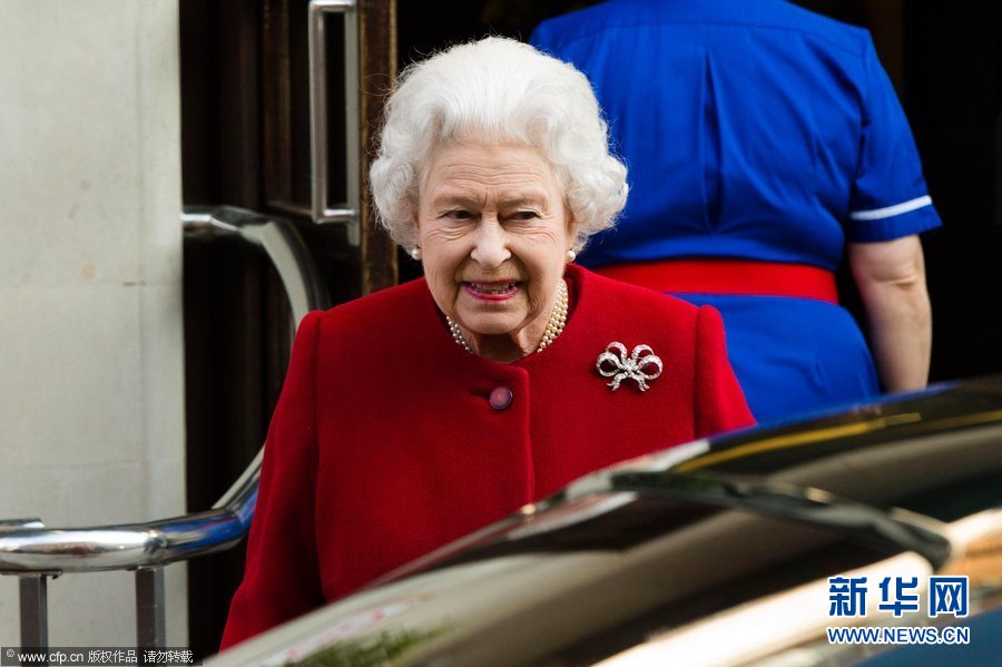 Королева Великобритании Елизавета II выписана из больницы