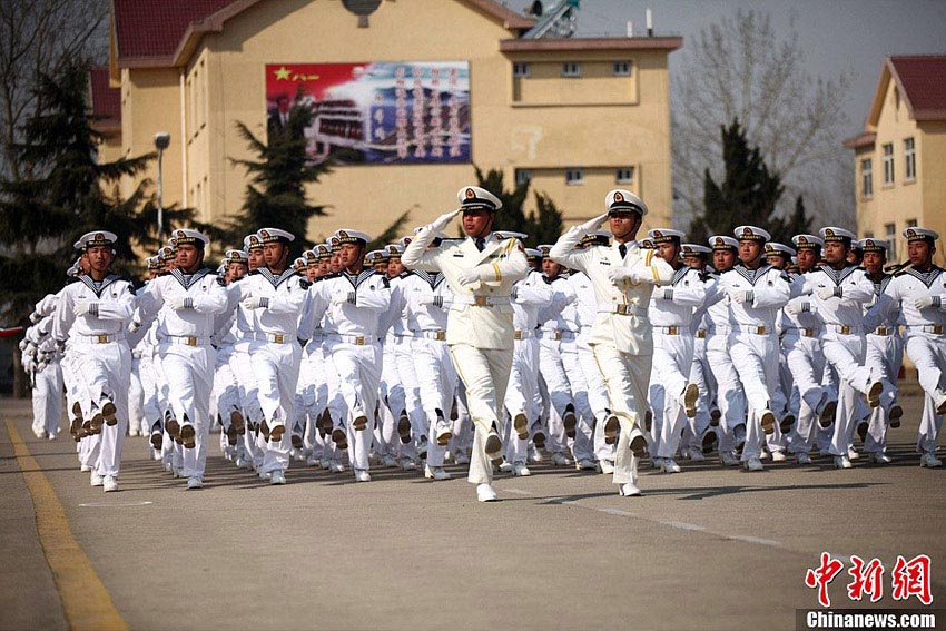 Новые солдаты эскадры "Бэйхай" ВМФ Китая (7)