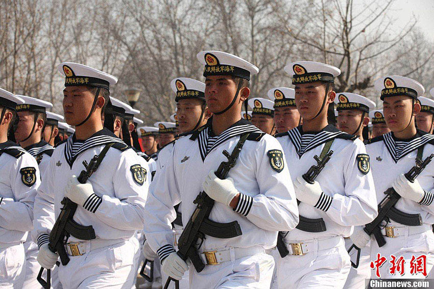 Новые солдаты эскадры "Бэйхай" ВМФ Китая (10)