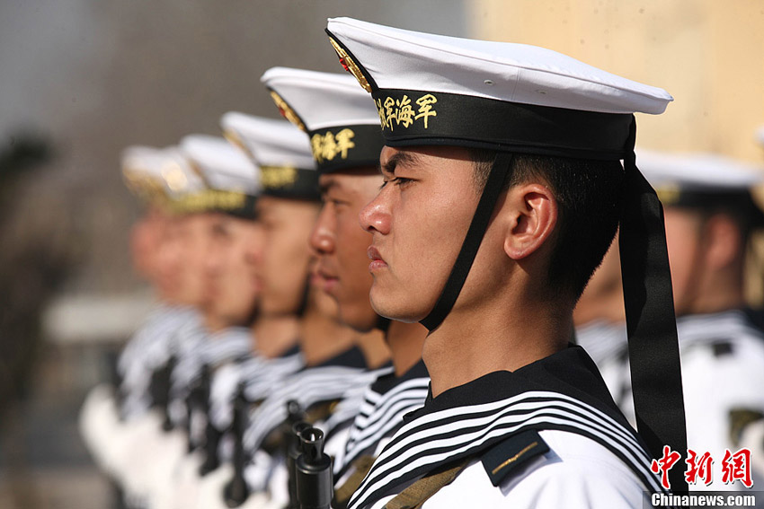 Новые солдаты эскадры "Бэйхай" ВМФ Китая (6)