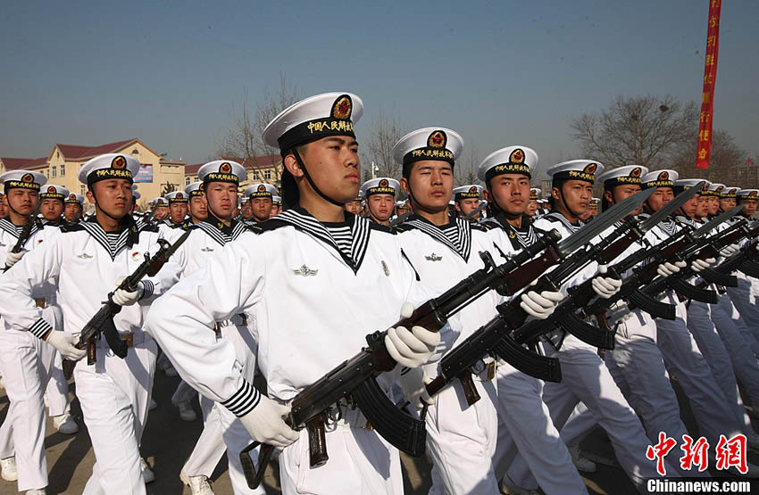 Новые солдаты эскадры "Бэйхай" ВМФ Китая (2)