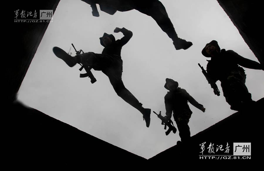 Силуэты китайской армии от военного фотографа Чжэн Сишэна (10)