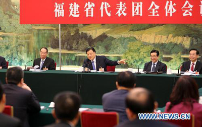 Лю Юньшань: необходимо поддерживать политическую стабильность и преемственность