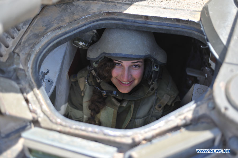 Израильские женщины-танкисты (2)