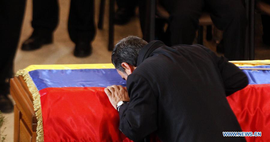 В Венесуэле на государственном уровне состоялась церемония похорон У. Чавеса (2)