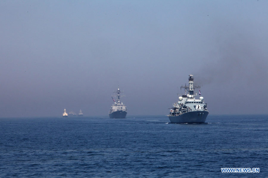Отряд кораблей ВМС НОАК принял участие в военно-морских учениях "Мир-13" у побережья Пакистана (4)