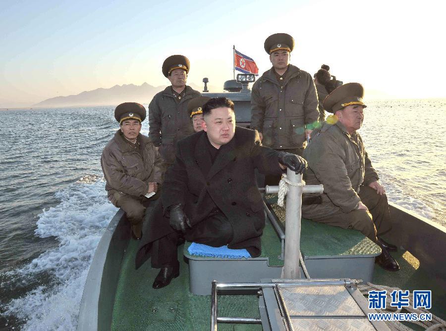 Ким Чен Ын посетил артиллерийскую часть на западе страны