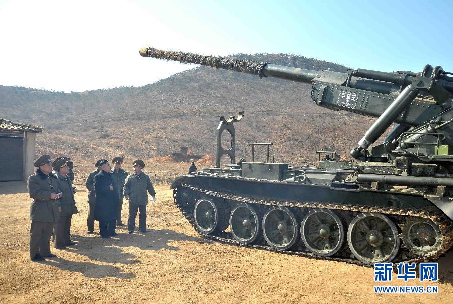 Ким Чен Ын посетил артиллерийскую часть на западе страны (5)