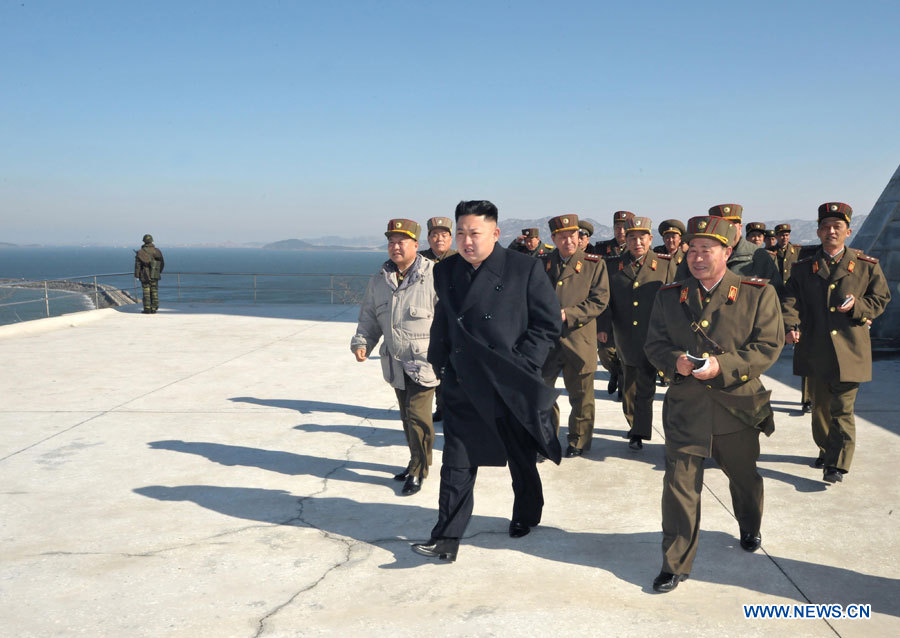 Ким Чен Ын посетил с инспекцией передовую артиллерийскую часть
