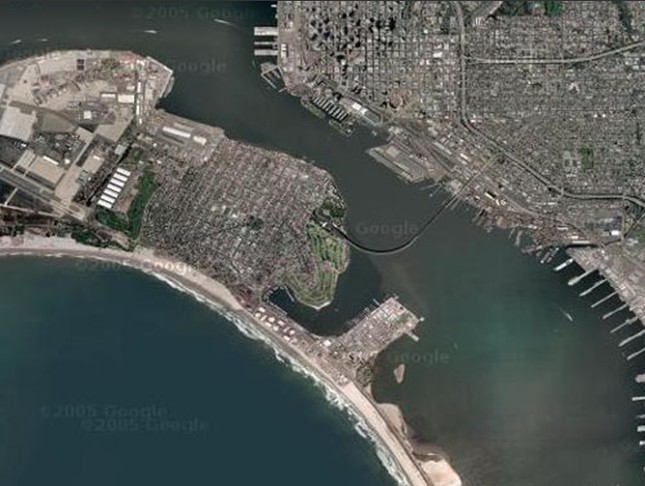 США: военно-морская база Сан–Диего (расположена на Тихоокеанском побережье)