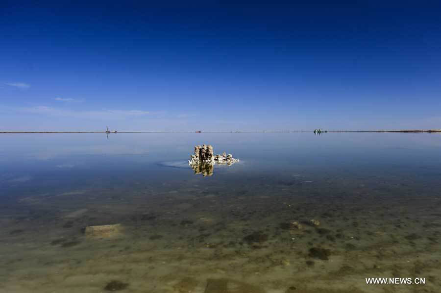 Соленое озеро Цархань в Северо-Западном Китае