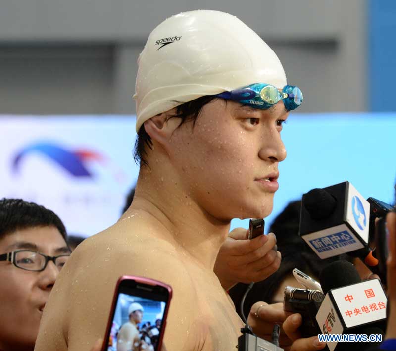 На национальном чемпионате Китая по плаванию Сунь Ян выиграл золотую медаль в заплыве на 800 м вольным стилем (6)