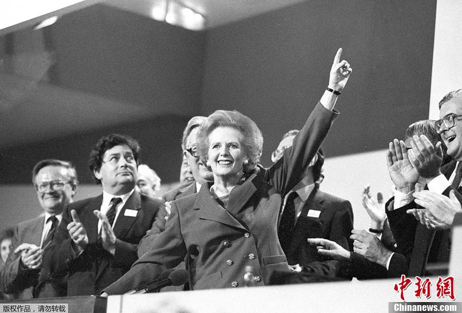 Скончалась бывший премьер-министр Великобритании Маргарет Тэтчер (11)