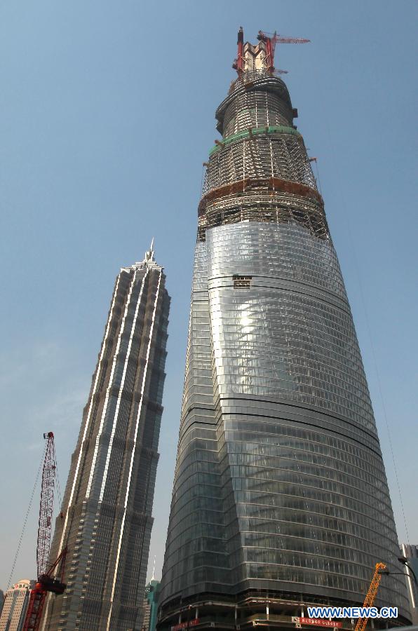 Высота строящегося в Шанхае небоскреба превысила 500 м (2)