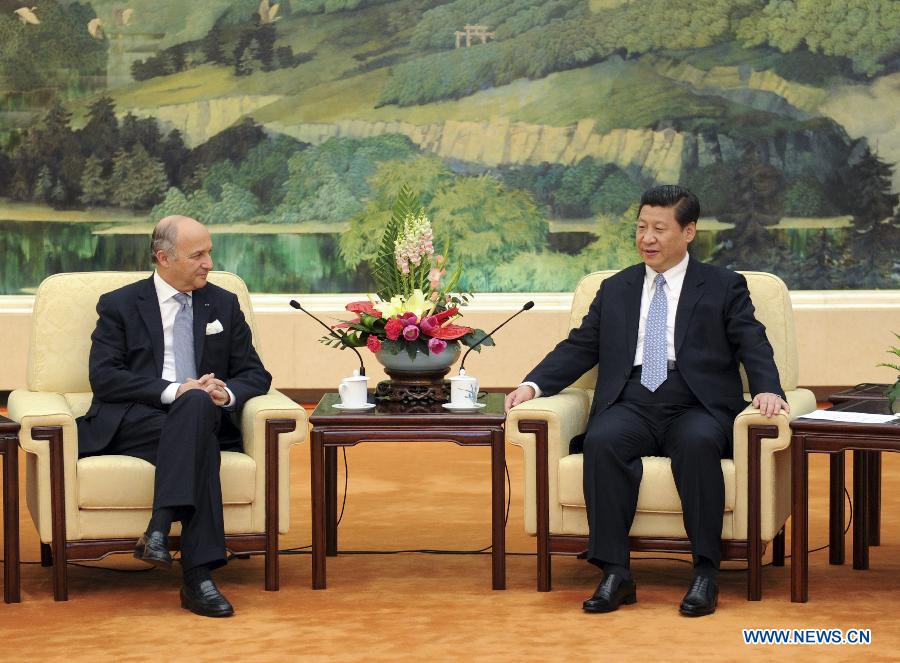 Председатель КНР Си Цзиньпин встретился в Пекине с министром иностранных дел Франции Лораном Фабиусом (2)