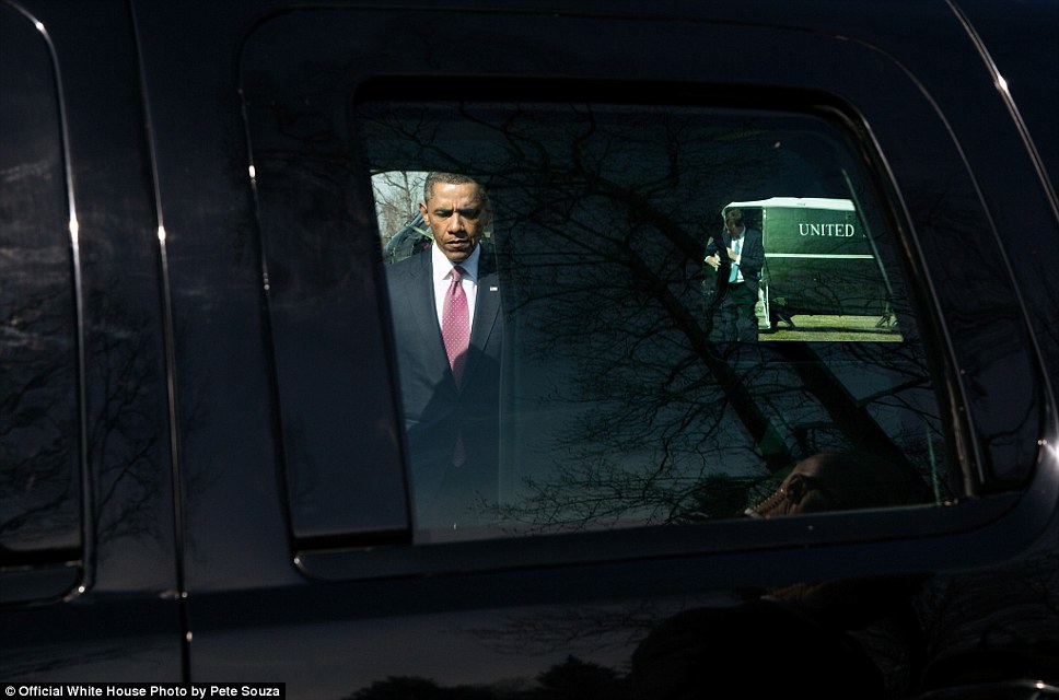 Белый дом опубликовал новые фотографии Обамы и его семьи (7)