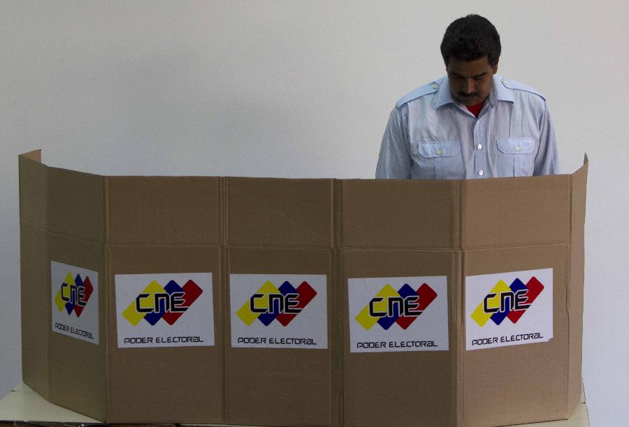 В Венесуэле проходят президентские выборы (3)