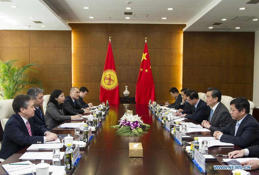 Министр иностранных дел КНР Ван И провел переговоры со своим коллегой из Кыргызстана (2)