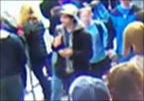 ФБР обнародовало фото и видеозапись подозреваемых во взрывах в Бостоне (12)