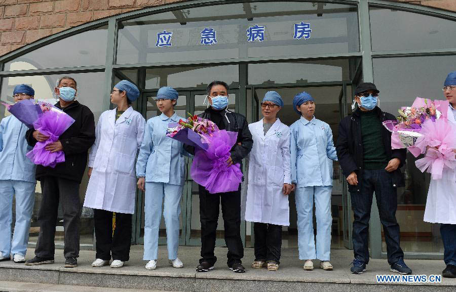 В Шанхае выписаны из больницы еще три человека, болевшие гриппом вируса H7N9 (3)