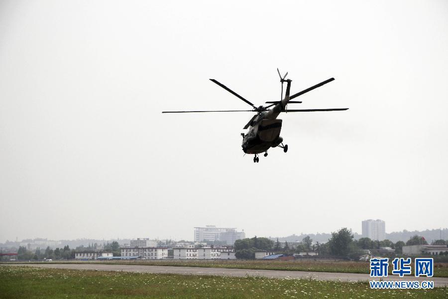 192 человека погибли, 23 пропали без вести в результате землетрясения в провинции Сычуань (28)