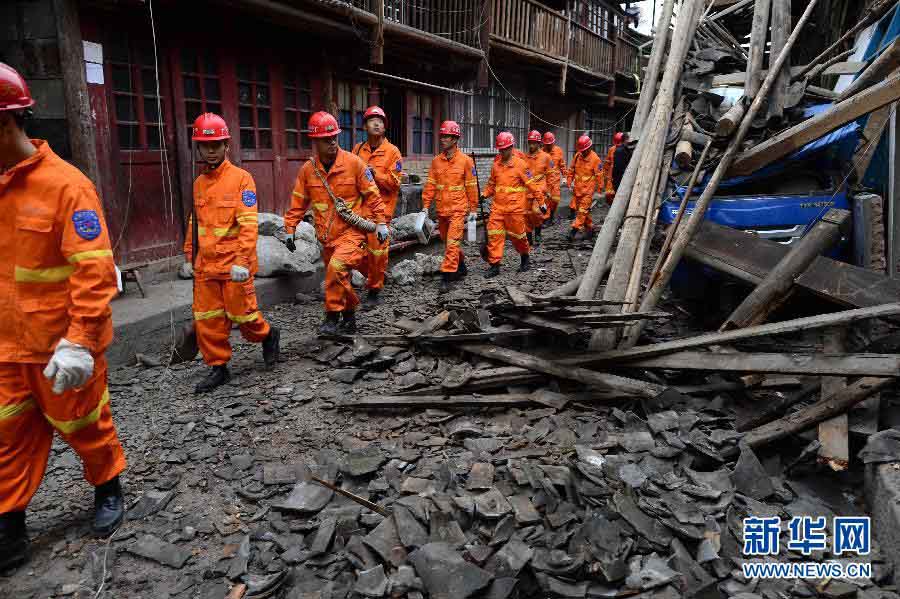 192 человека погибли, 23 пропали без вести в результате землетрясения в провинции Сычуань