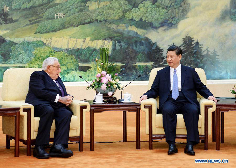 Си Цзиньпин провел переговоры с Г.Киссинджером и Г.Полсоном (2)