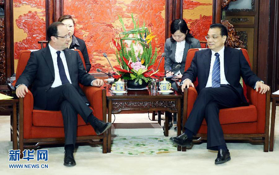 Премьер Госсовета КНР Ли Кэцян встретился с президентом Франции Франсуа Олландом