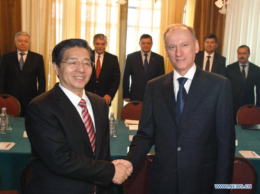 Го Шэнкунь встретился с секретарем Совета безопасности РФ Н. Патрушевым